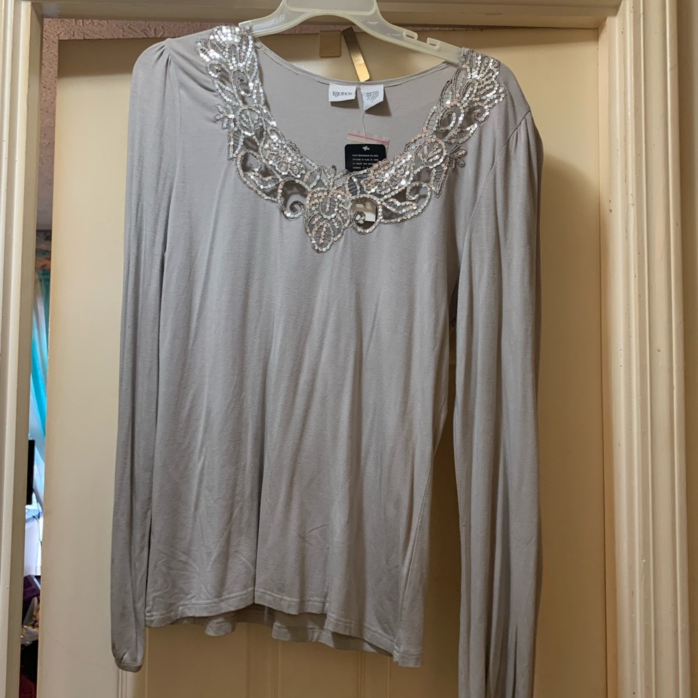 Blouse with decals